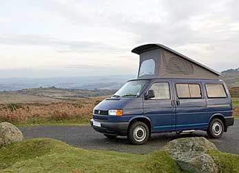 Campervan elevating roof