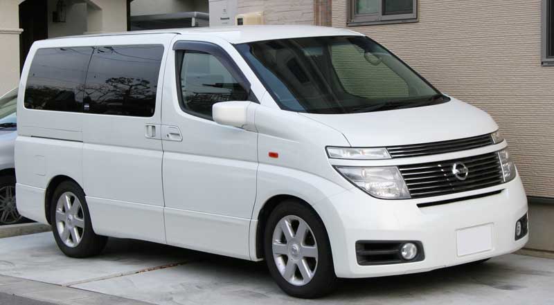 Nissan Elgrand 2002